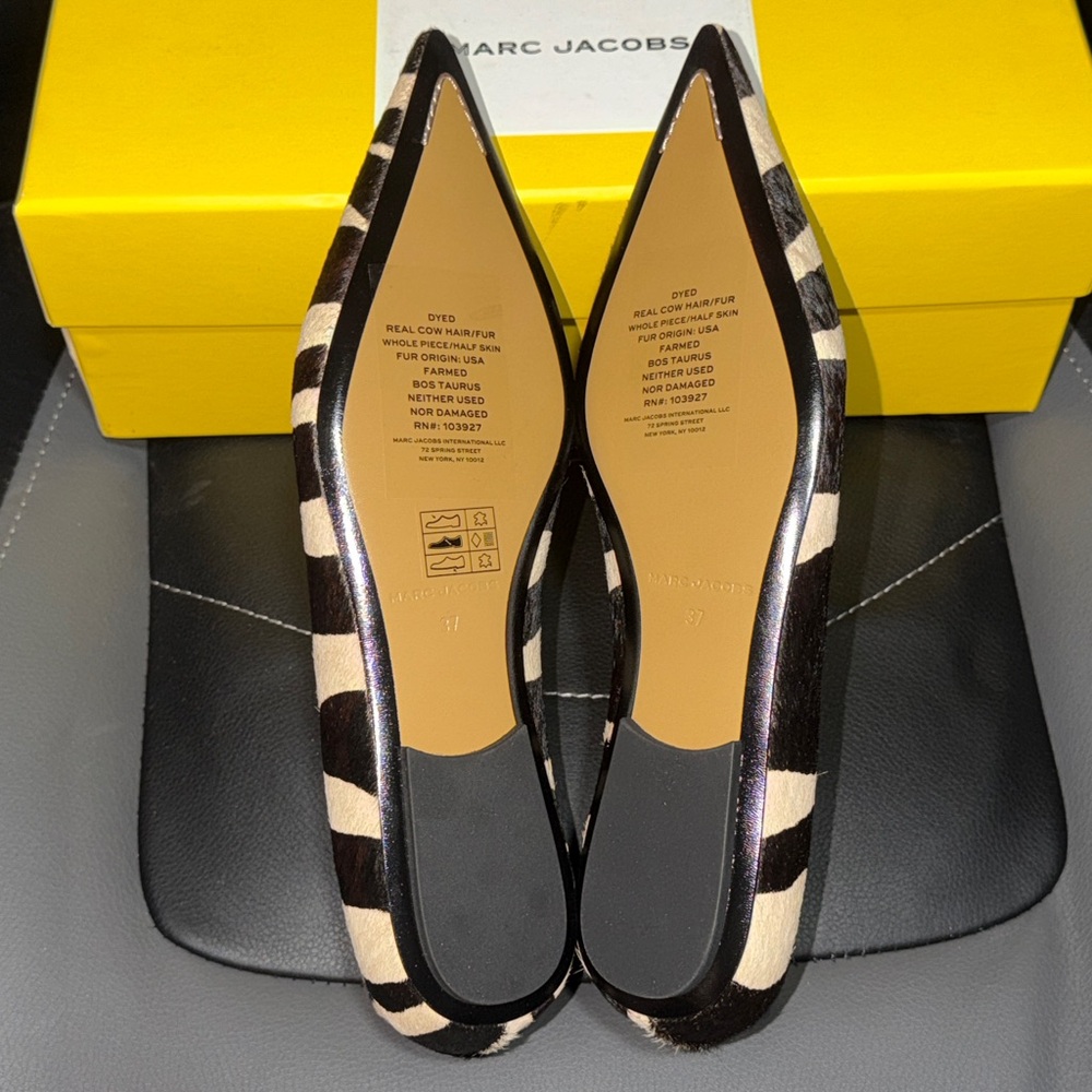 🔥🔥🔥NEW Marc Jacobs Black The Ali Ballerina Flats Shows in Zebra Print - Picture 6 of 8